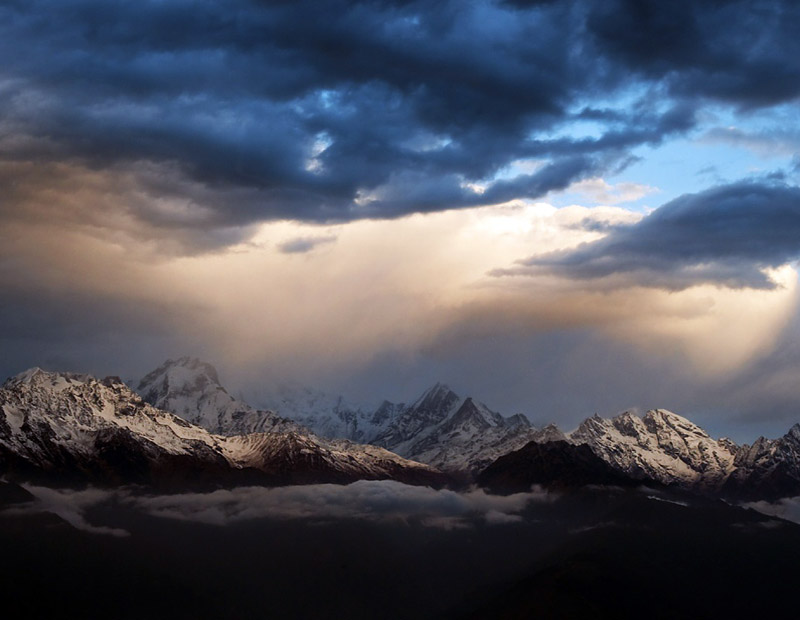 Ganesh Himal Kalo and Seto Kunda Trek